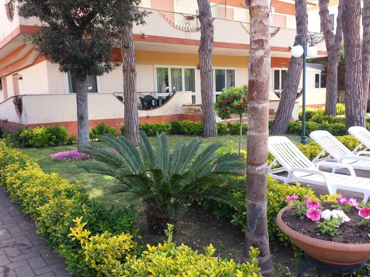 Thaire Resort 카스텔볼튜노 외부 사진