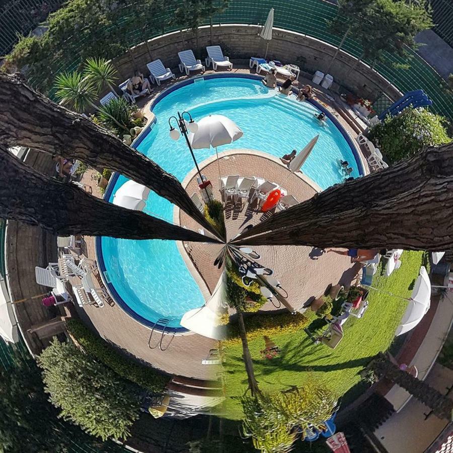 Thaire Resort 카스텔볼튜노 외부 사진